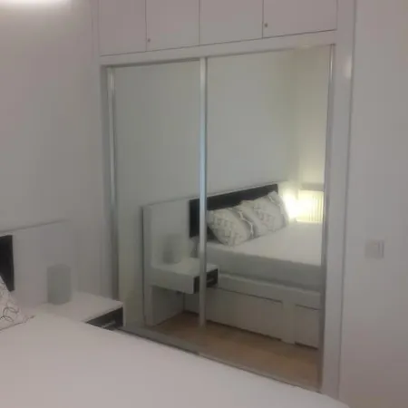 Apartamento Kayra Esmirna